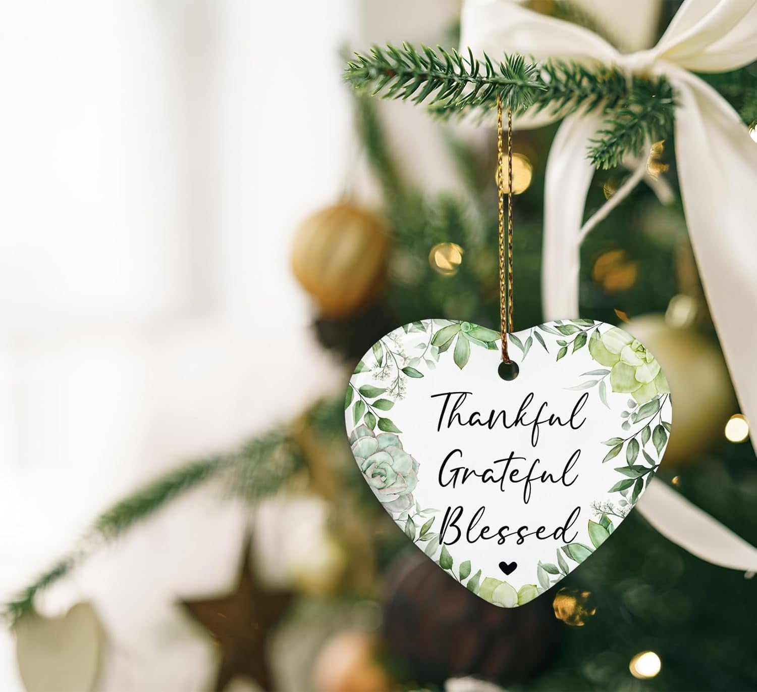 Christian Gifts Christmas Ornament Keepsake Sign,Thankful Grateful Blessed Wall Decor,Religious Christmas Ornaments for Christmas Tree,Ceramic Heart Keepsake Christmas Bible Gifts for Women