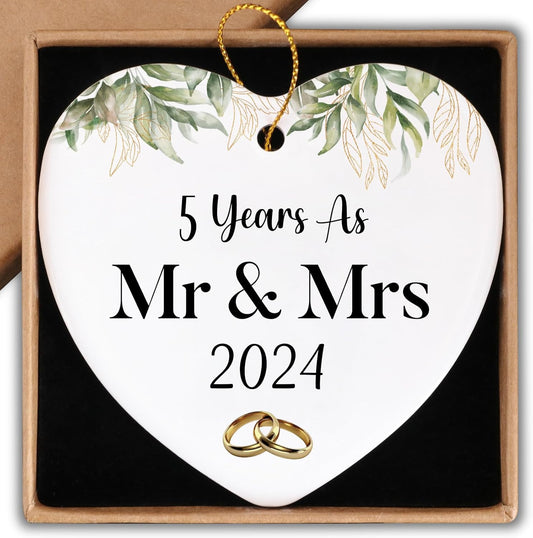 5 Year Marriage Ornament Keepsake Sign Heart Plaque 5th Wedding for Him Her Couple Husband Wife 5 Years as Mr & Mrs 2024